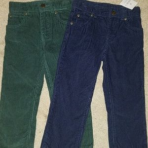 *SOLD* NWT 4t corduroys pants
